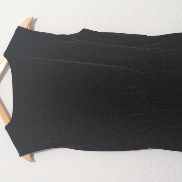 NWT WHBM White House Black Market Surplice Velvet Knee Length Strapless Dress - Picture 7 of 15